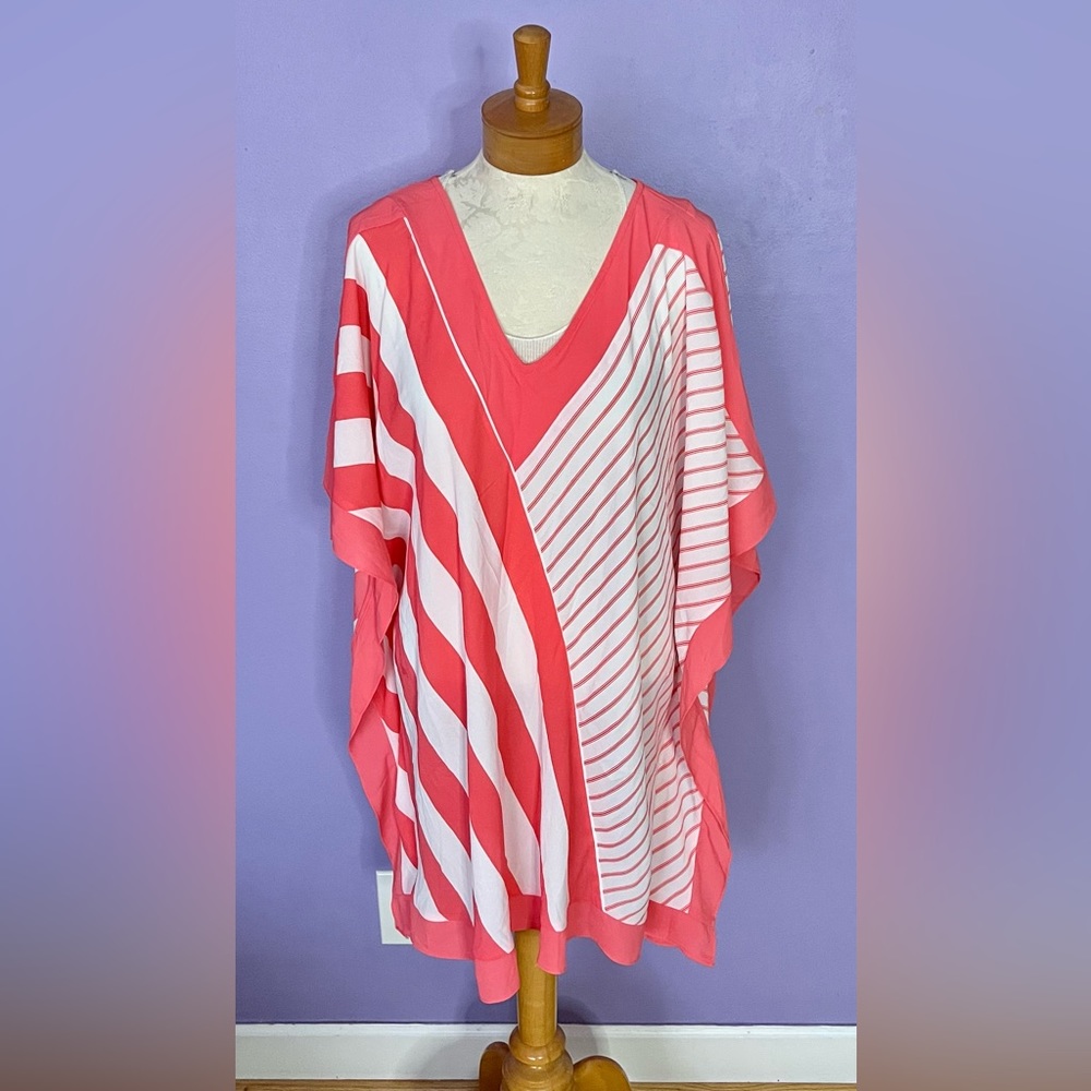 Blouse orange/white diagonal stripes, size 22/24